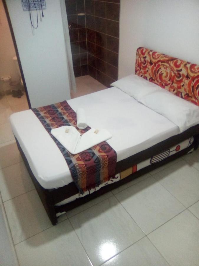 Montecarlos Hotel Ibagué Exteriör bild