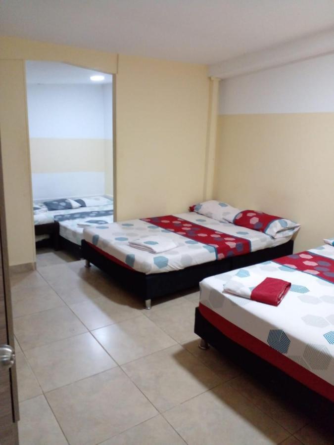 Montecarlos Hotel Ibagué Exteriör bild